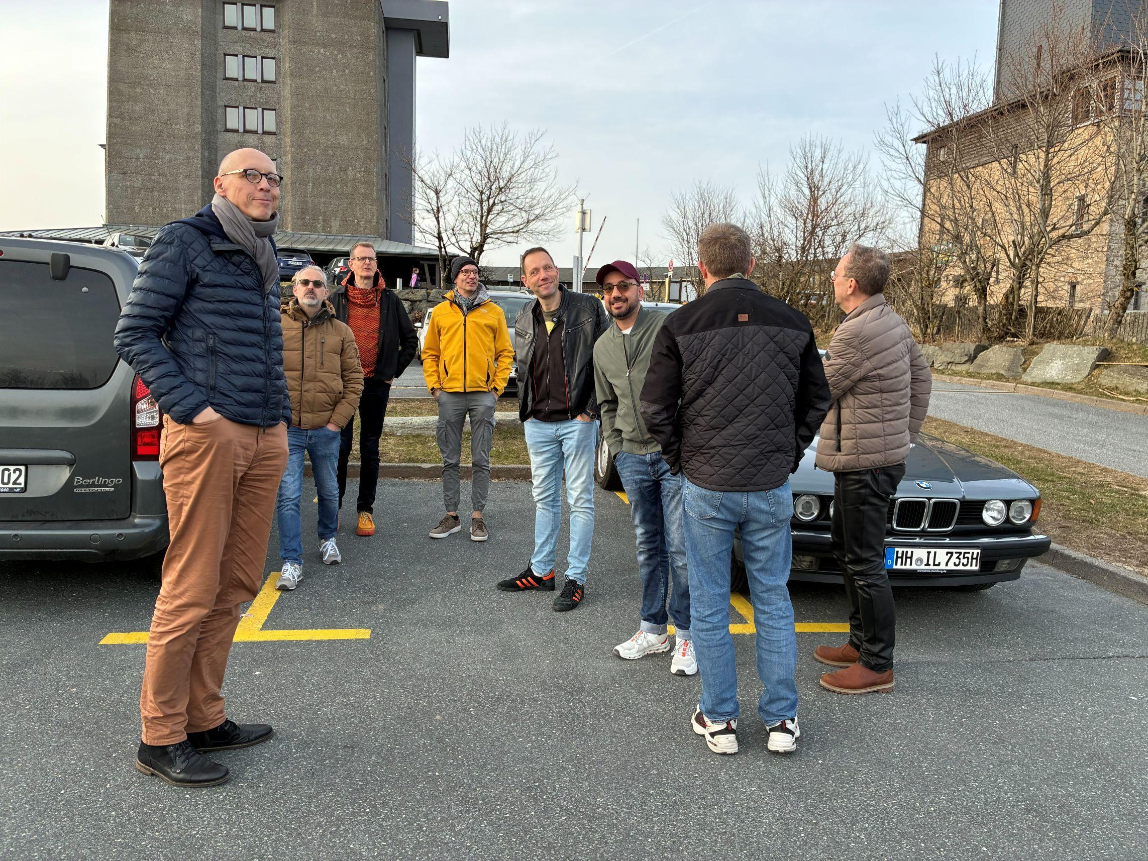 Vorstand und Regionalleitung der Motorboys testen Strecken der Trophy - bis auf den Großen Feldberg.